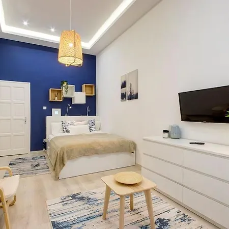 Emerald Residency 4Br-2Ba Lejlighed *